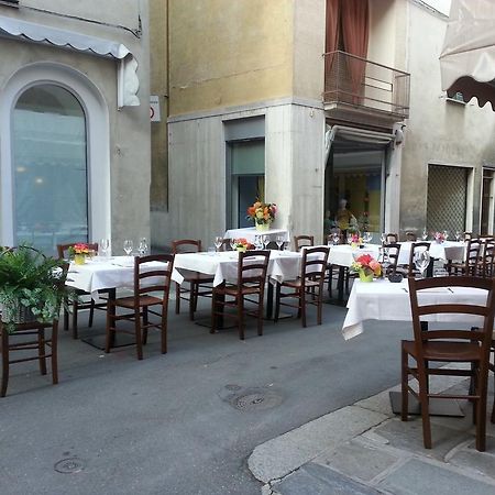 Locanda San Fiorenzo Fiorenzuola d'Arda Bagian luar foto