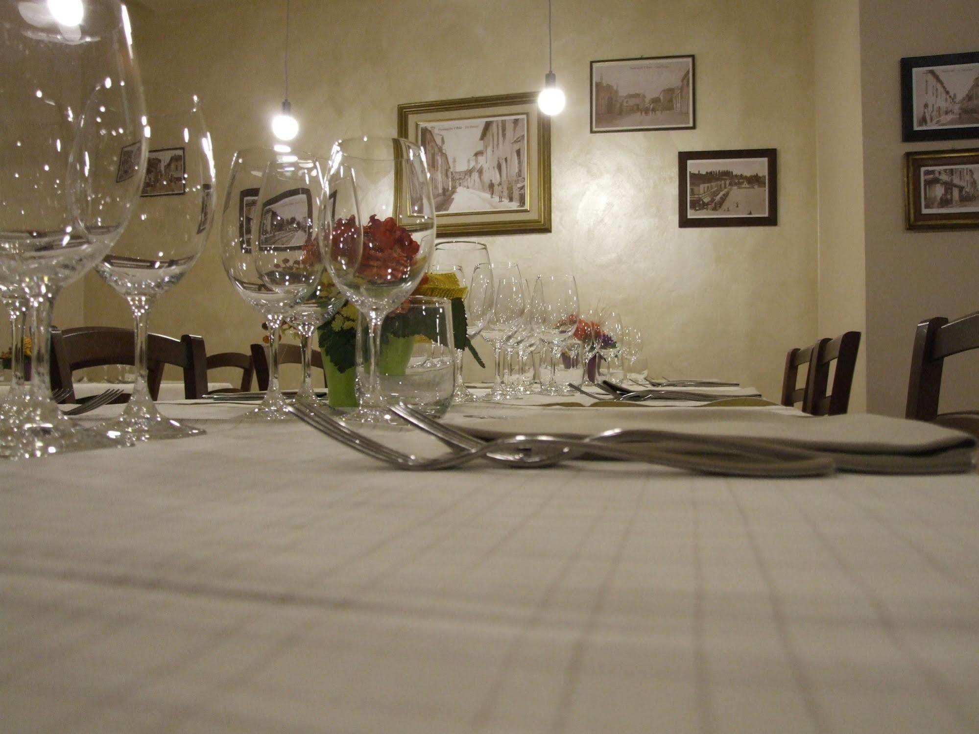 Locanda San Fiorenzo Fiorenzuola d'Arda Bagian luar foto