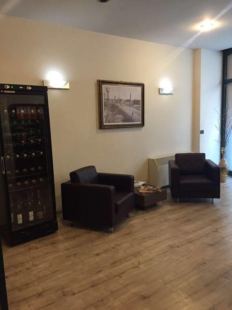 Locanda San Fiorenzo Fiorenzuola d'Arda Bagian luar foto