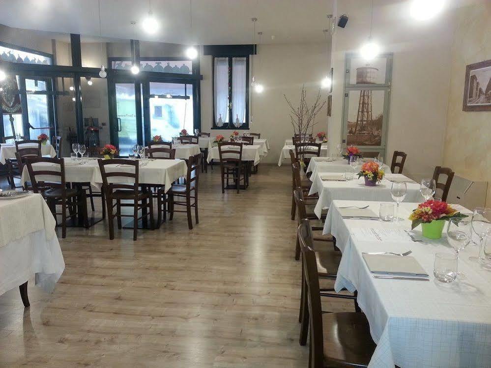 Locanda San Fiorenzo Fiorenzuola d'Arda Bagian luar foto