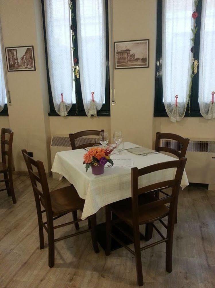 Locanda San Fiorenzo Fiorenzuola d'Arda Bagian luar foto